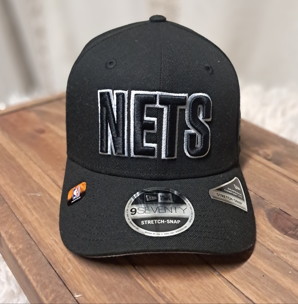 New Era Brooklyn Nets Statement Edition Snap Back NWT